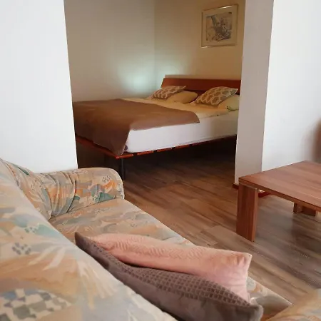 Guest house Robin Hood
