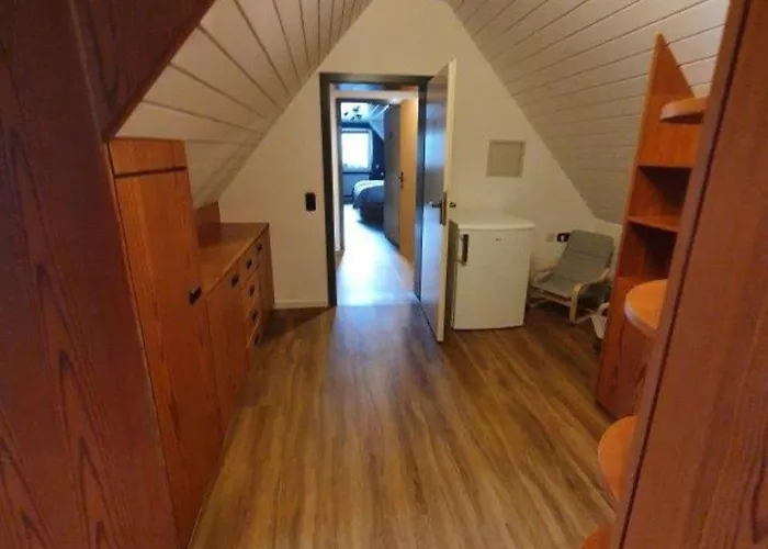 Robin Hood Pensionat 3*